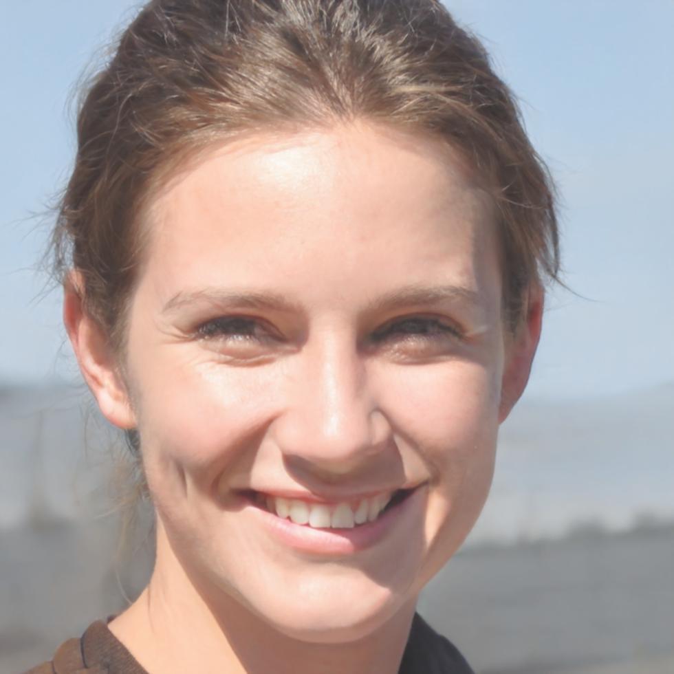 Professional headshot of business mentor Sage Thorne